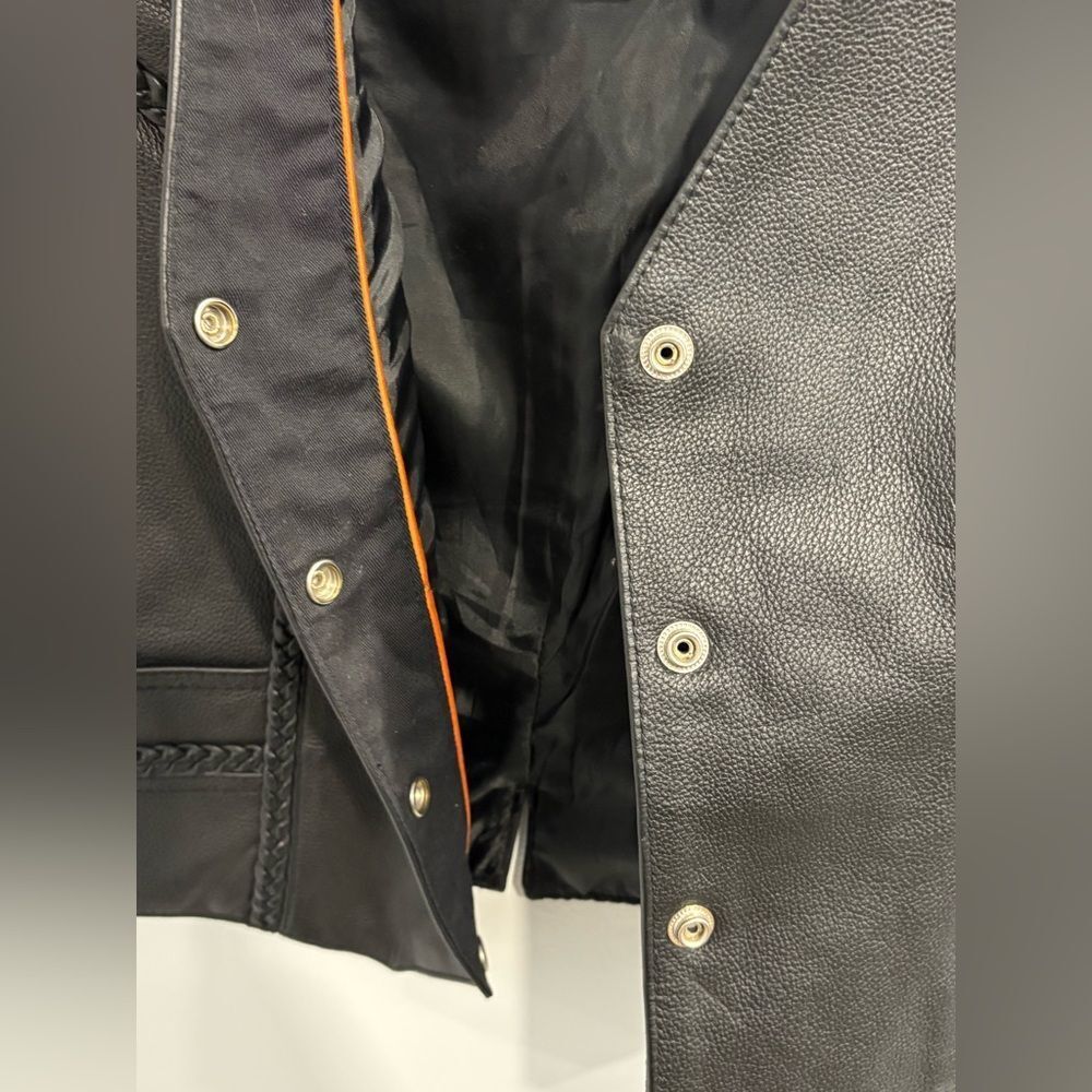 Vintage First Classics Black Leather Motorcycle Biker Vest - Picture 8 of 14